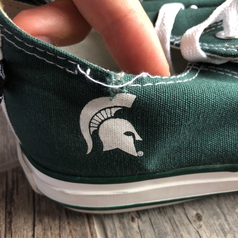 Michigan state low top converse style shoes - Picture 6 of 7